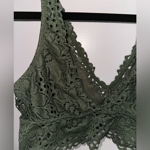 Lace bralette - Picture 2 of 4